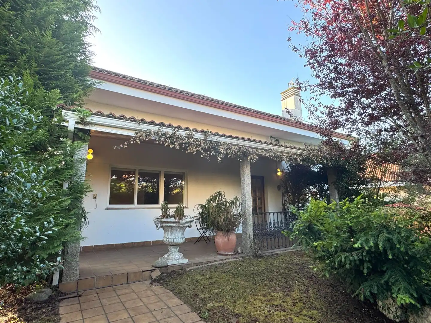Vista exterior de Casa o chalet en venta en Bergondo con Jardín privado, Terraza y Trastero