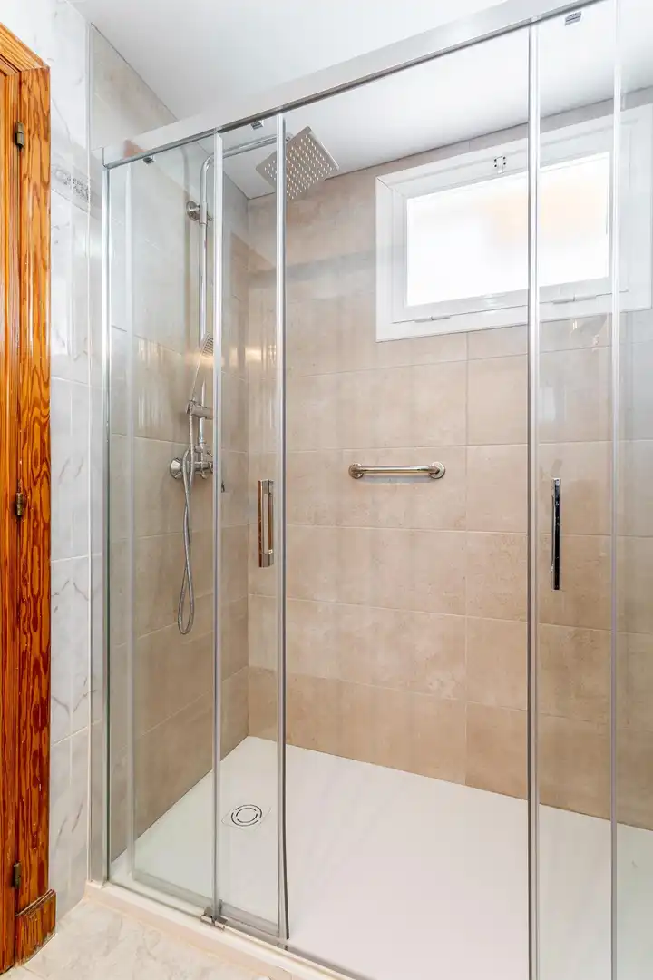 Baño de Apartamento en venta en Dénia con Aire acondicionado, Calefacción y Terraza