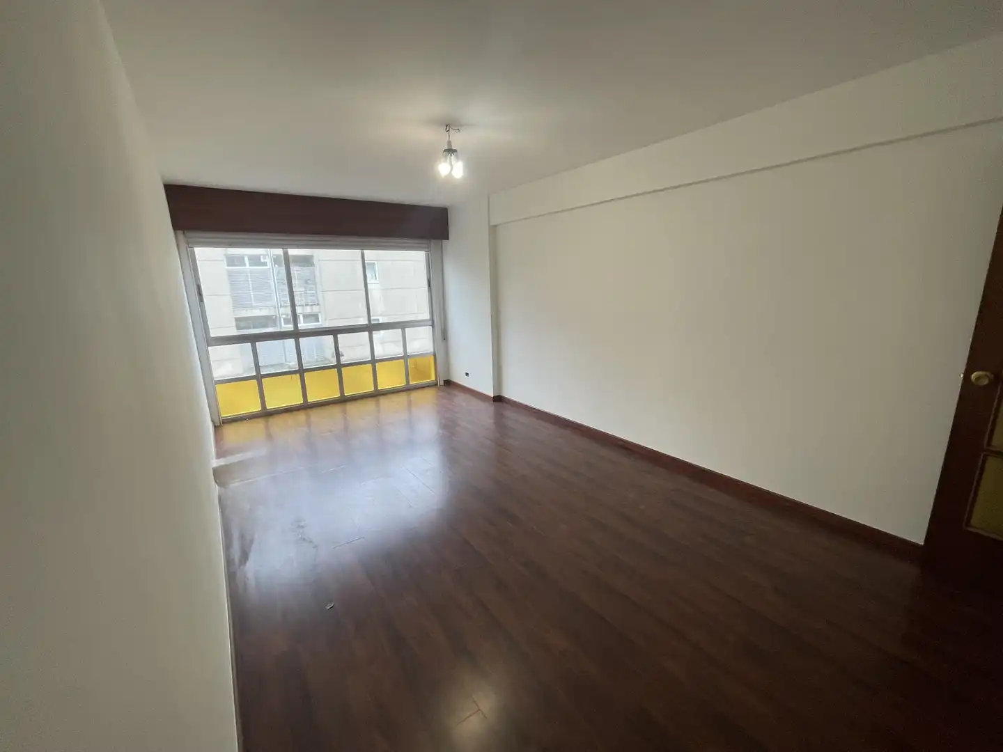 Sala de estar de Piso en venta en Oleiros con Parquet, Trastero y Horno