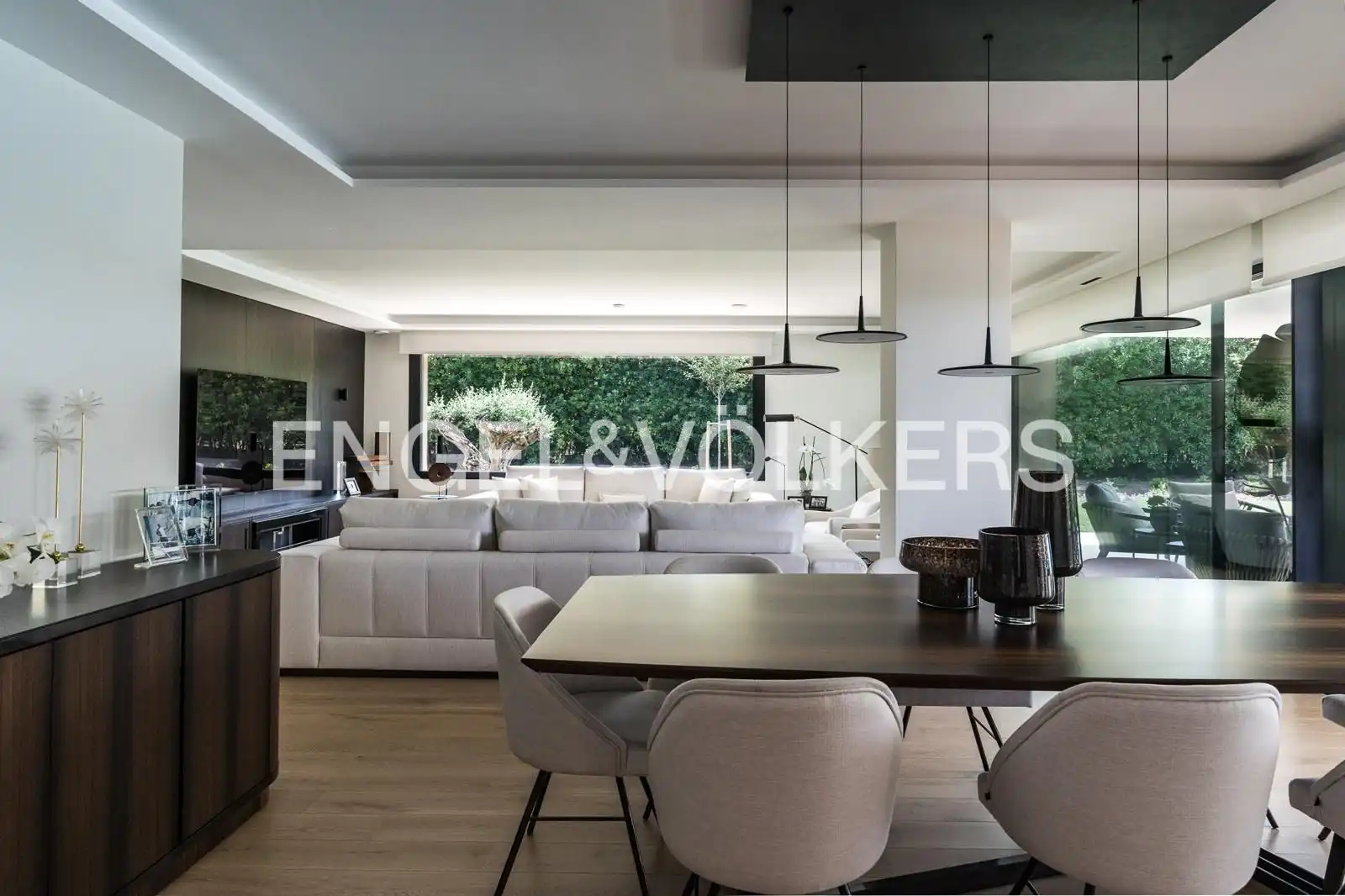 Living room of Houses for sale in Getxo   with Heating, Private garden and Parquet flooring