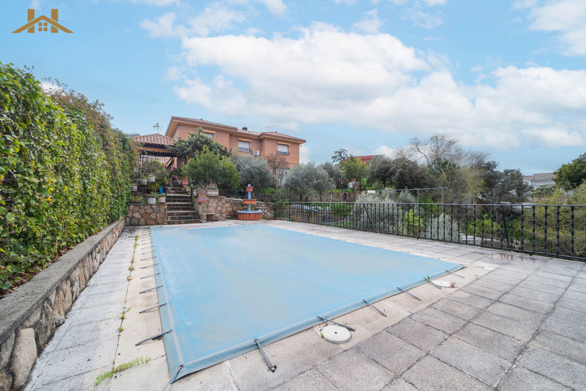 Piscina de Casa o chalet en venta en Santa Cruz del Retamar con Aire acondicionado, Calefacción y Jardín privado