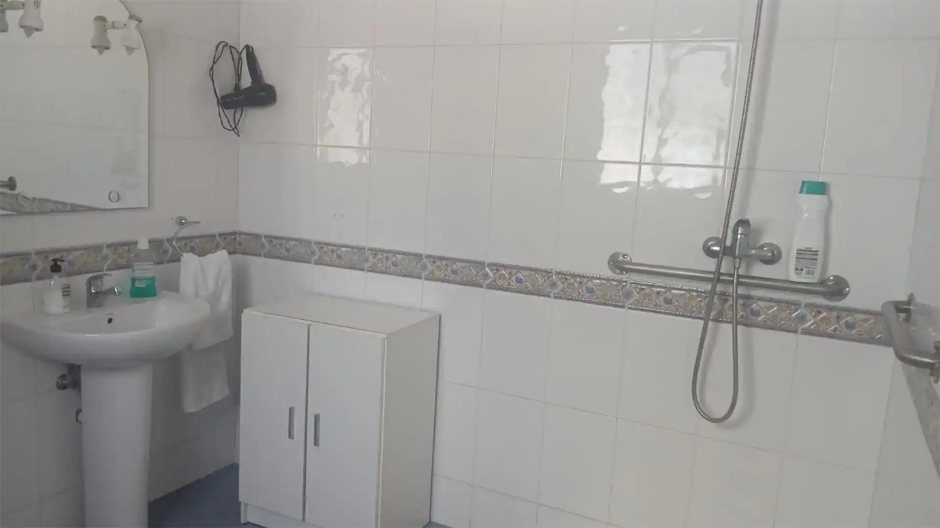 Bany de Casa o xalet en venda en Dos Hermanas amb Aire condicionat i Balcó