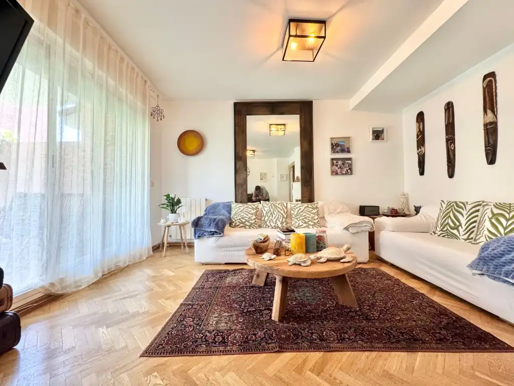 Sala de estar de Casa adosada en venta en Club de Campo