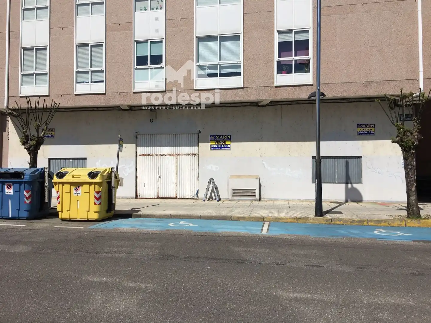Local comercial en alquiler en Ponteareas, imagen 2