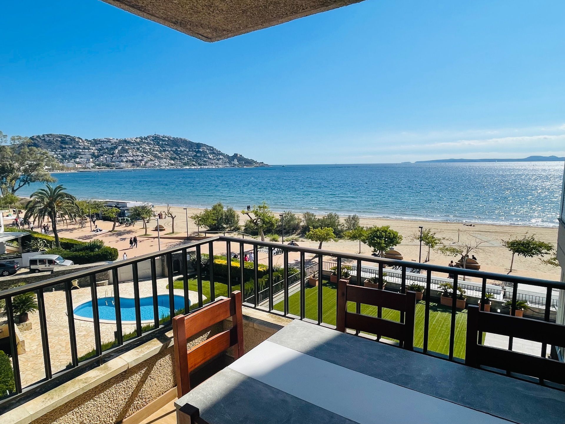 Balcony of Apartment for sale in Roses  with Air Conditioner, Terrace and Storage room