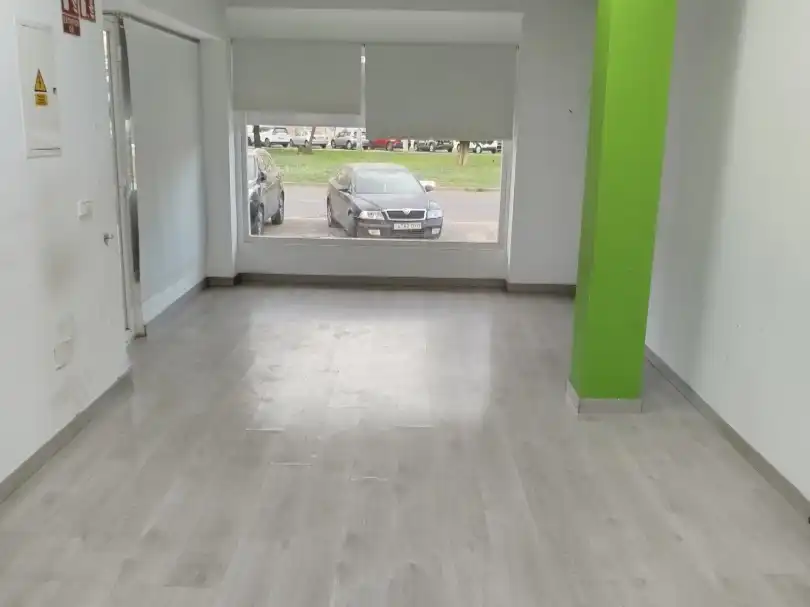 Local en venta en Cartagena con Aire acondicionado, Parquet y Internet