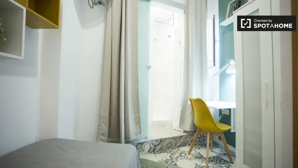 Room in Vila de Gràcia