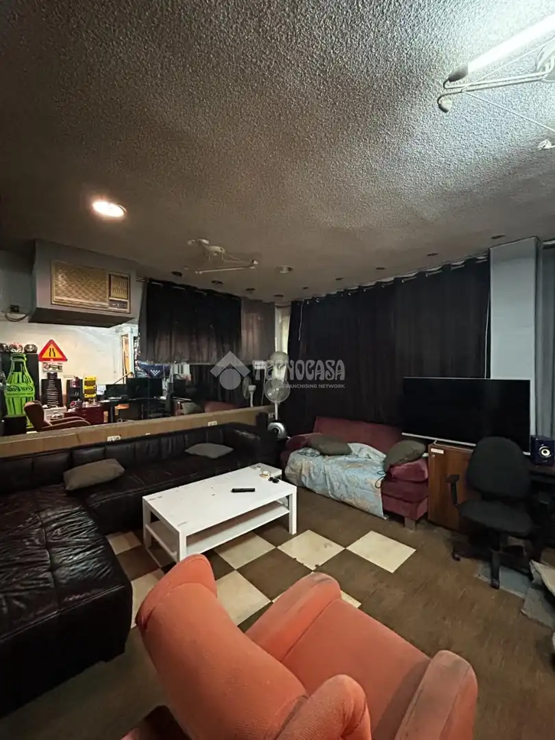 Sala de estar de Local en venta en Coslada