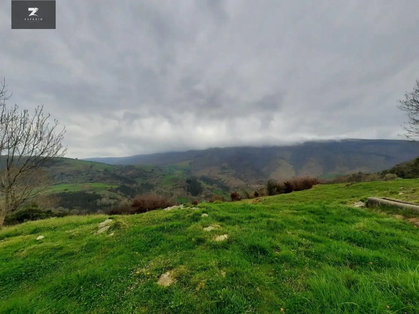 Local en venta en Valdáliga