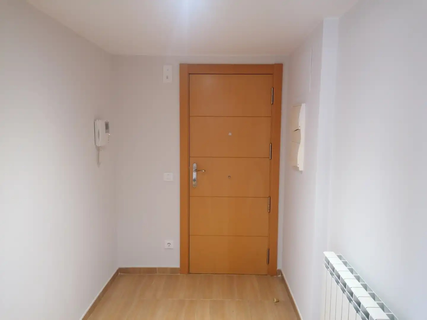Flat for rent in Zaragoza  with Air Conditioner, Heating and Terrace