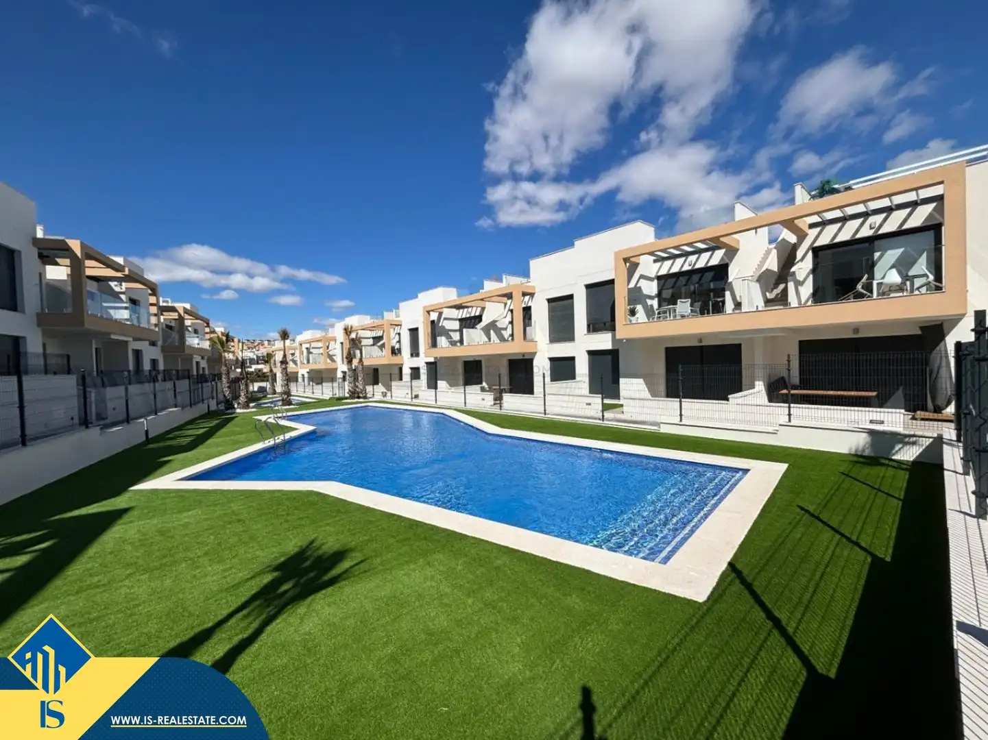Swimming pool of Flat for sale in Orihuela  with Terrace, Furnished and Oven