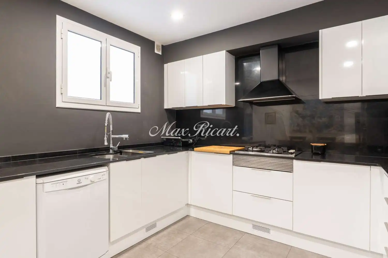 Kitchen of Flat for sale in Barcelona  with Heating, Terrace and Balcony