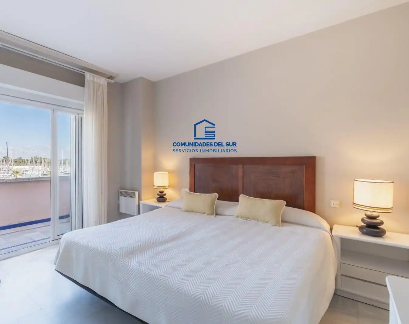 Bedroom of Apartments for rent in El Puerto de Santa María