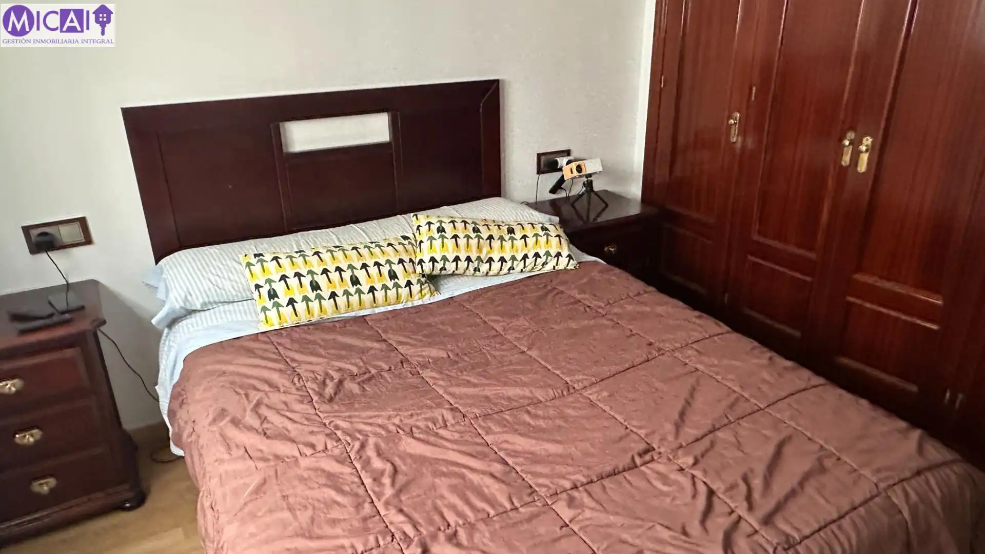 Habitación de Piso en venta en Cádiz con Aire acondicionado, Trastero y Amueblado