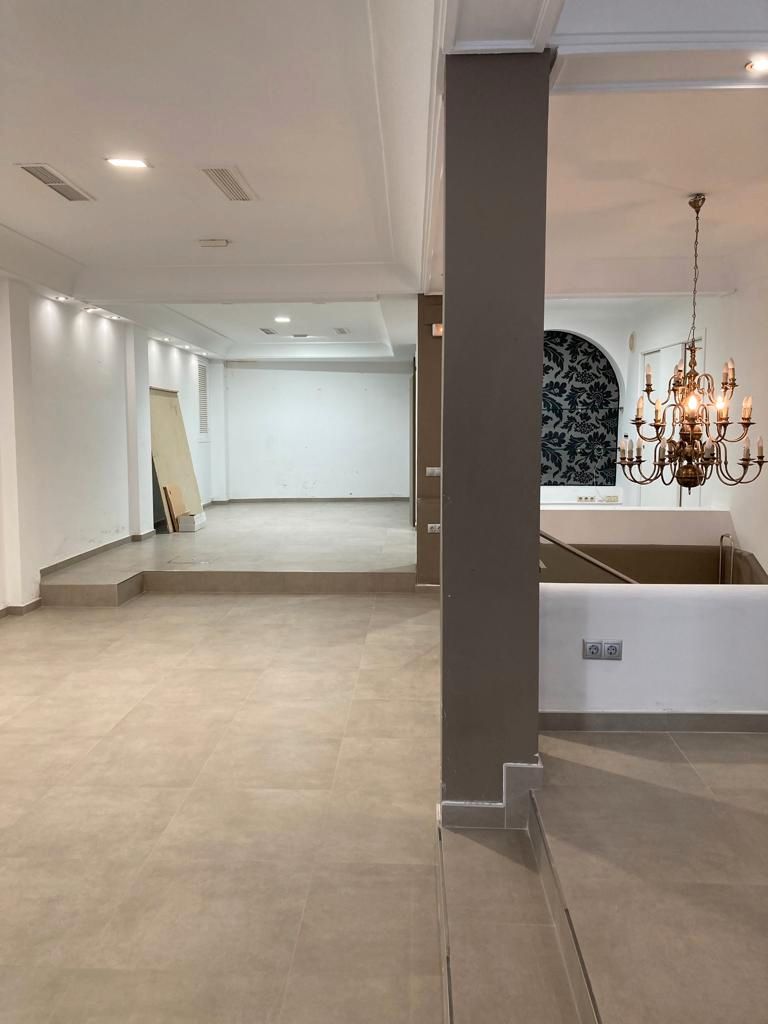 Premises to rent in  Córdoba Capital  with Air Conditioner and Heating