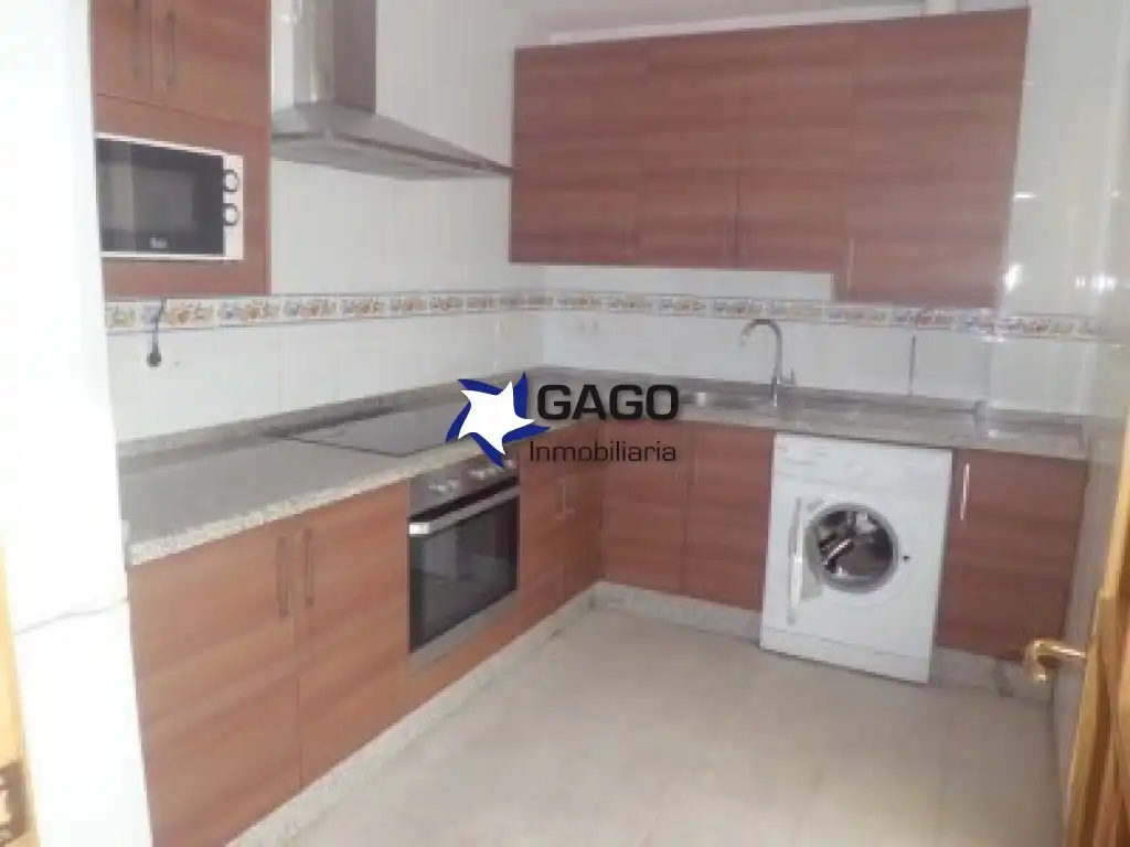Cuina de Casa o xalet en venda en Córdoba amb Aire condicionat, Calefacció i Terrassa