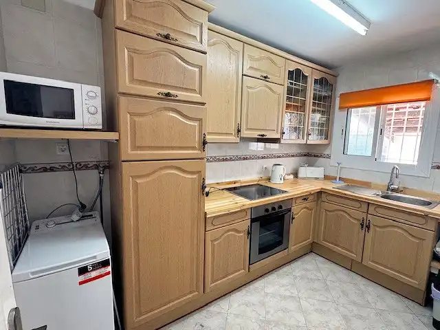 Cocina de Casa o chalet en venta en L'Escala con Aire acondicionado, Calefacción y Jardín privado