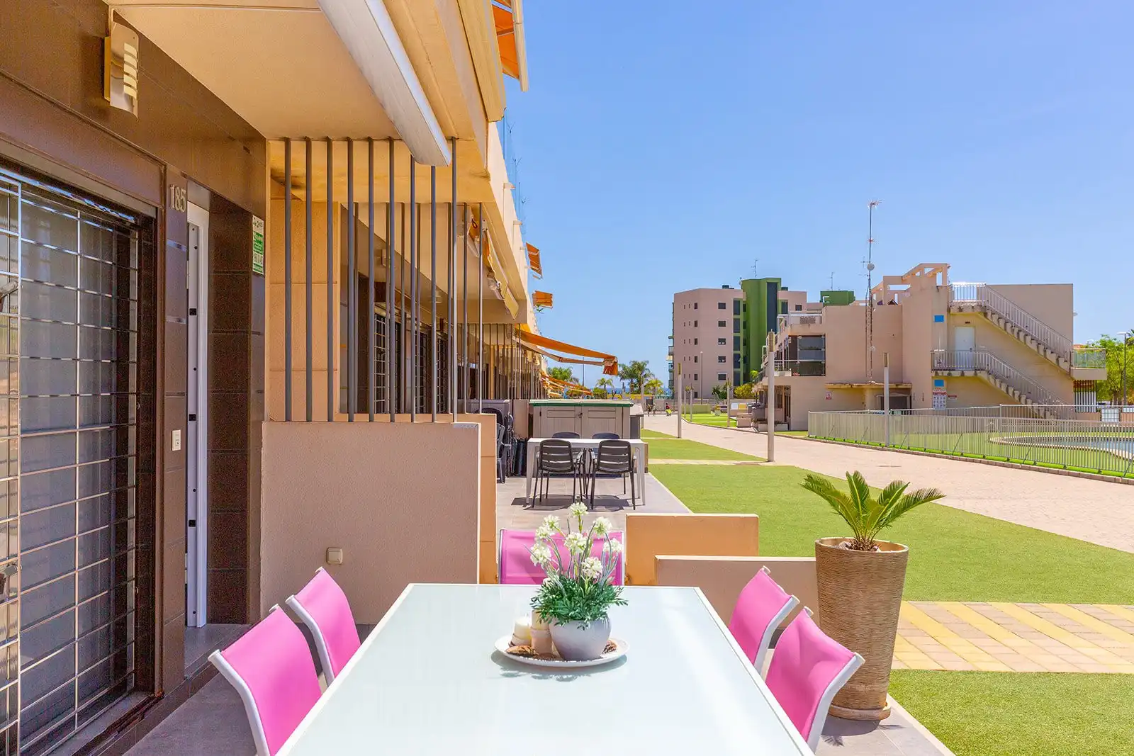 Terraza de Apartamento en venta en Pilar de la Horadada con Amueblado
