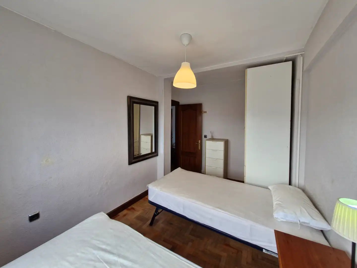 Habitación de Piso de alquiler en Leioa con Calefacción, Amueblado y Horno