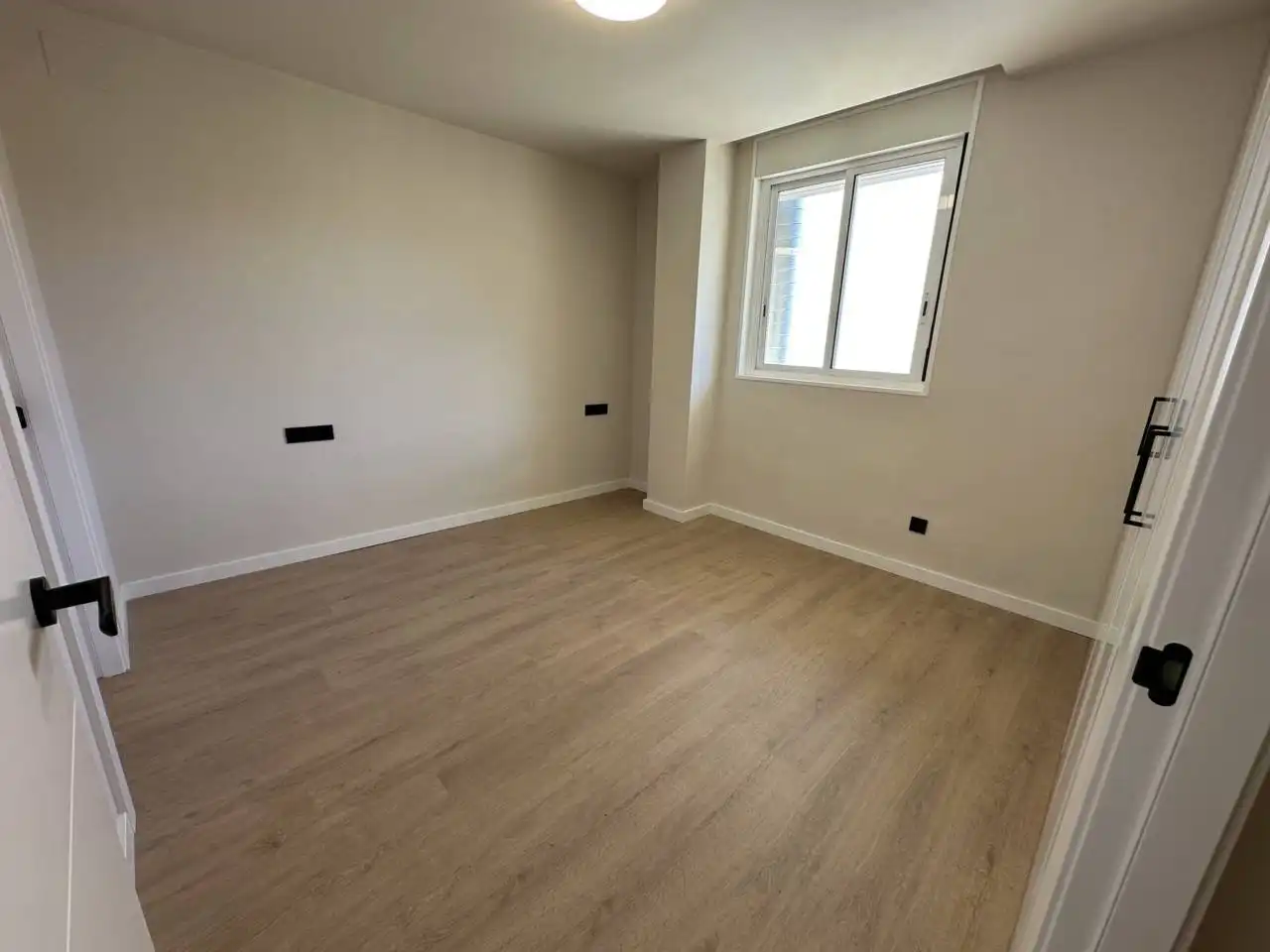 Bedroom of Attic for sale in Vila-seca  with Air Conditioner, Parquet flooring and Terrace