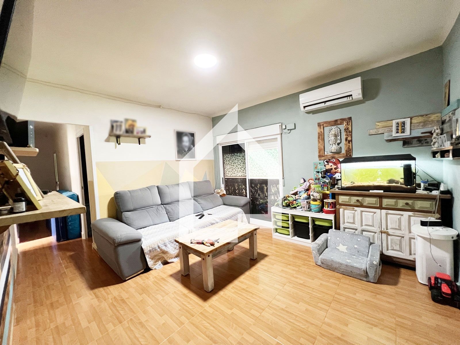 Sala de estar de Piso en venta en San Vicente del Raspeig / Sant Vicent del Raspeig con Aire acondicionado y Balcón