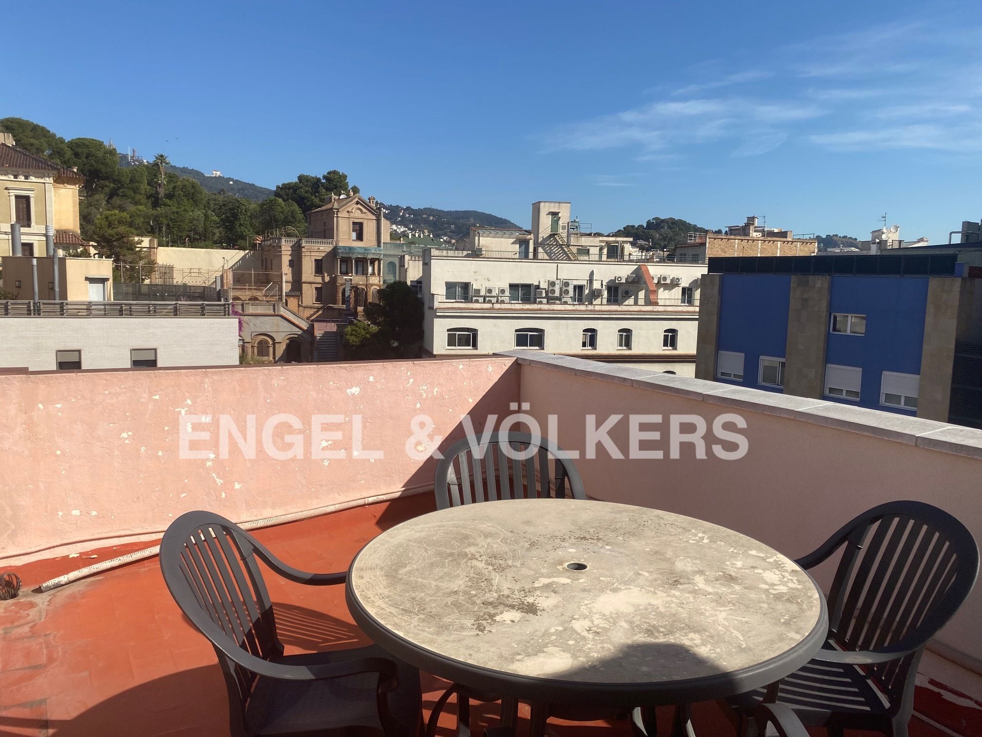 Terrassa de Local en venda en  Barcelona Capital amb Aire condicionat i Terrassa