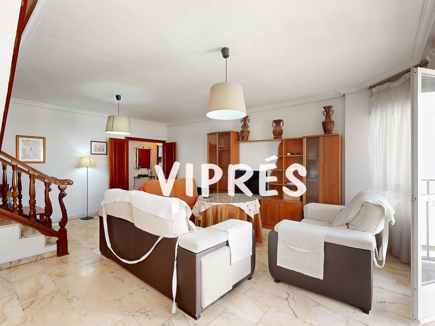 Sala d'estar de Dúplex en venda en Cáceres Capital amb Aire condicionat