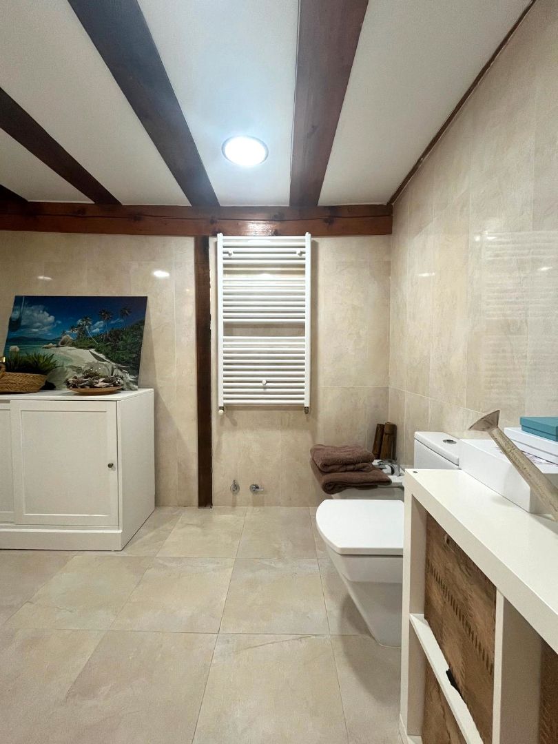 Bany de Casa o xalet en venda en Castro-Urdiales amb Terrassa i Traster