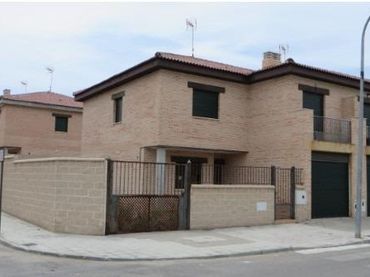 Maison à vendre à Mora