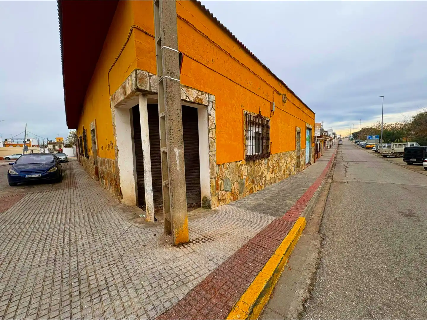 Local commercial à vendre à Calle AZOFAIRON, imagen 3
