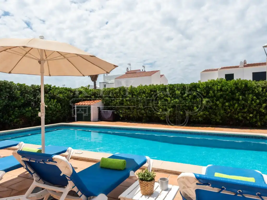 Casa con terraza en venta en Cala Blanca, imagen 9