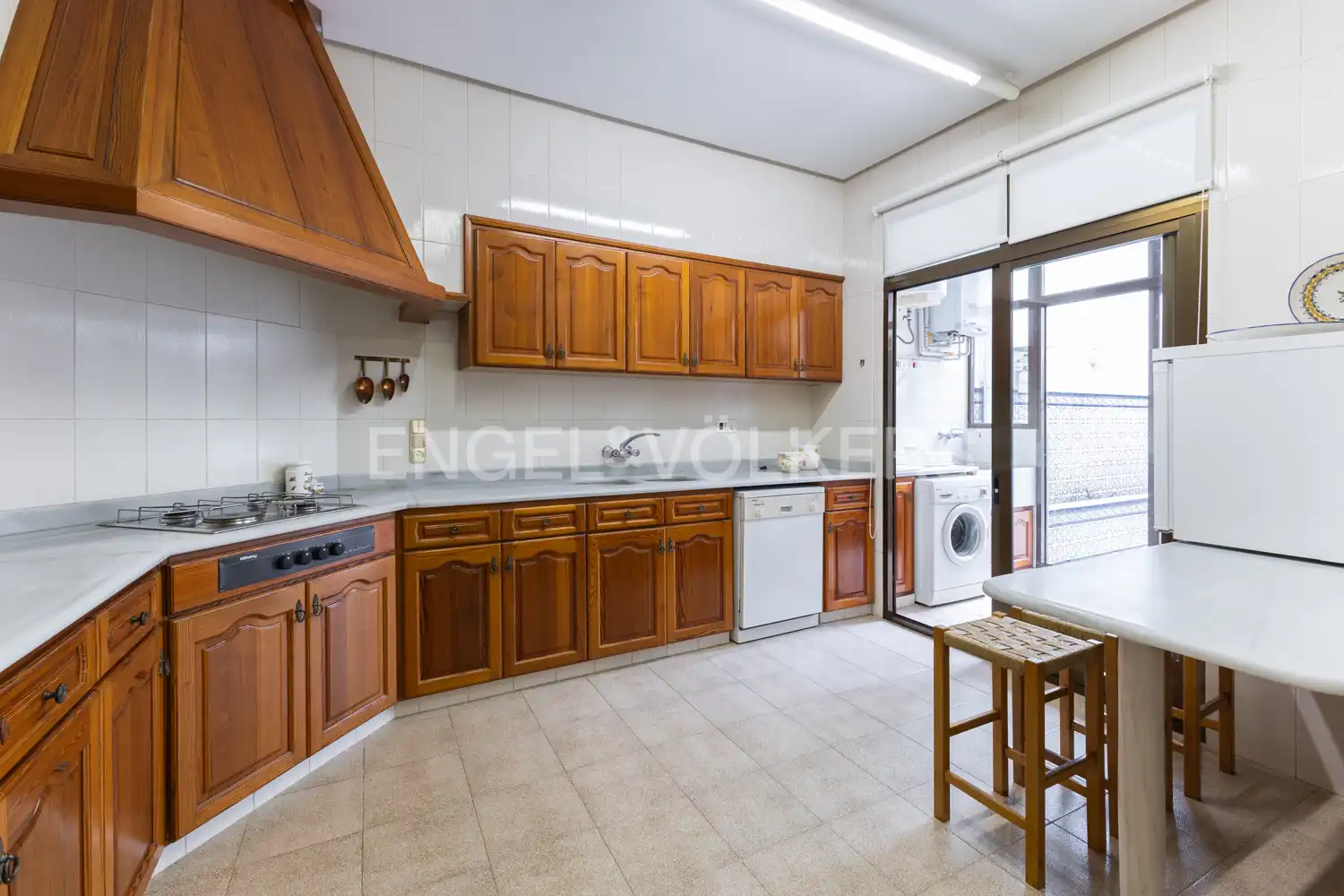 Cocina de Piso de alquiler en Carlet con Calefacción, Terraza y Trastero
