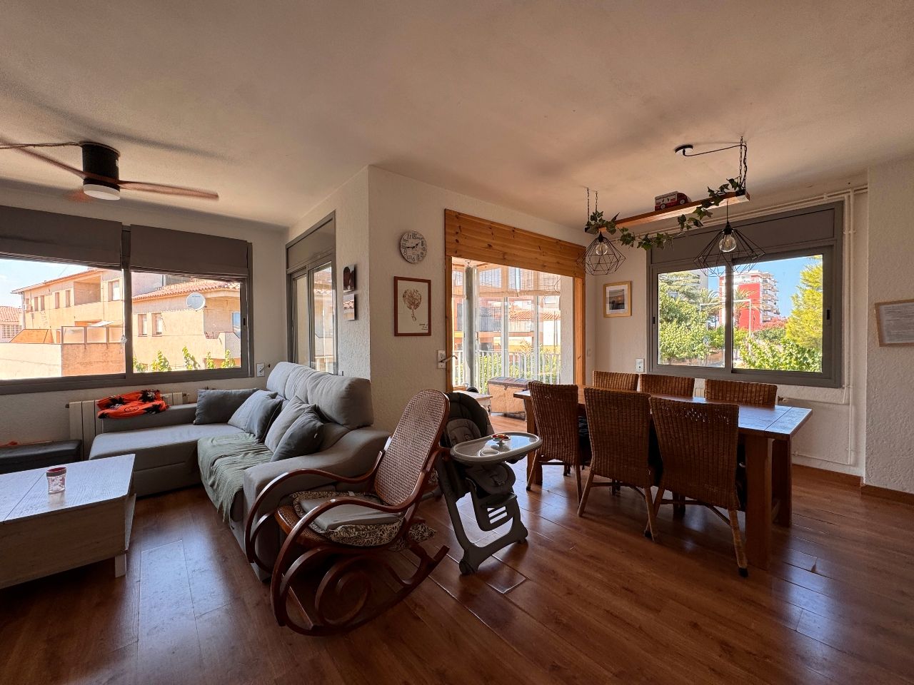 Dining room of Flat for sale in L'Escala  with Air Conditioner, Heating and Terrace