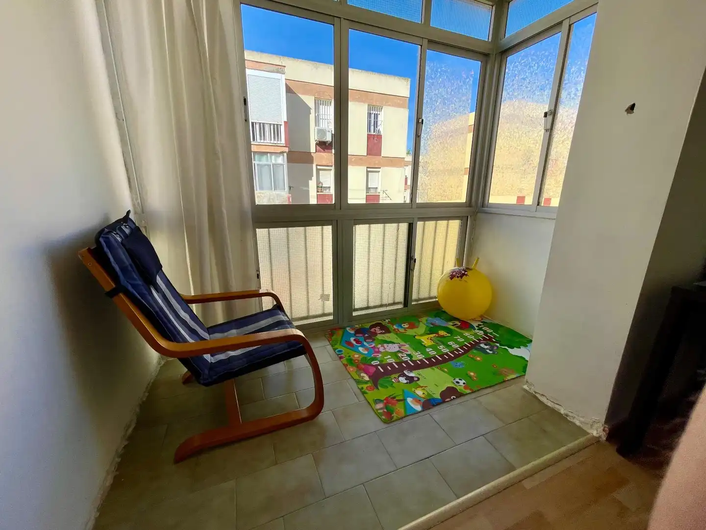 Wohnung zum Verkauf in Calle CORONEL GABRIEL MOURENTE, Barriada de Andalucía - Ardila
