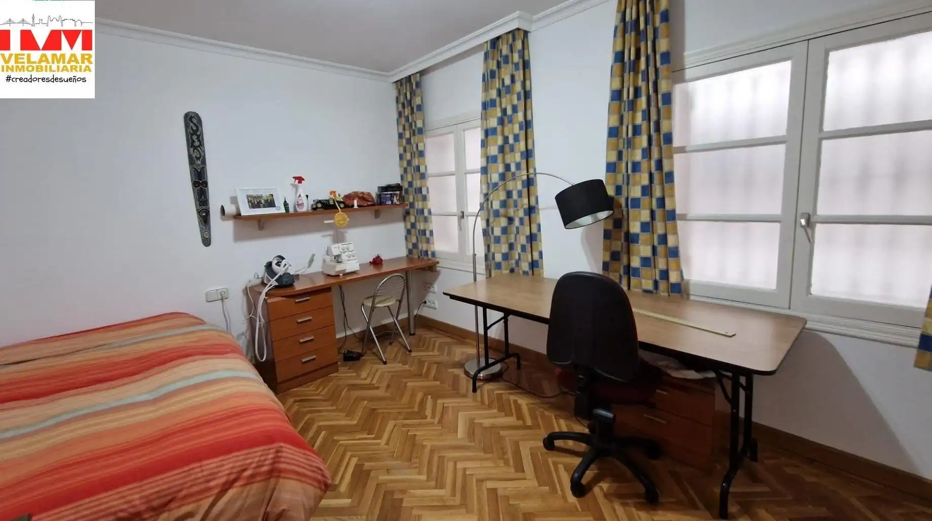Dormitori de Pis en venda en Cádiz amb Aire condicionat, Parquet i Balcó