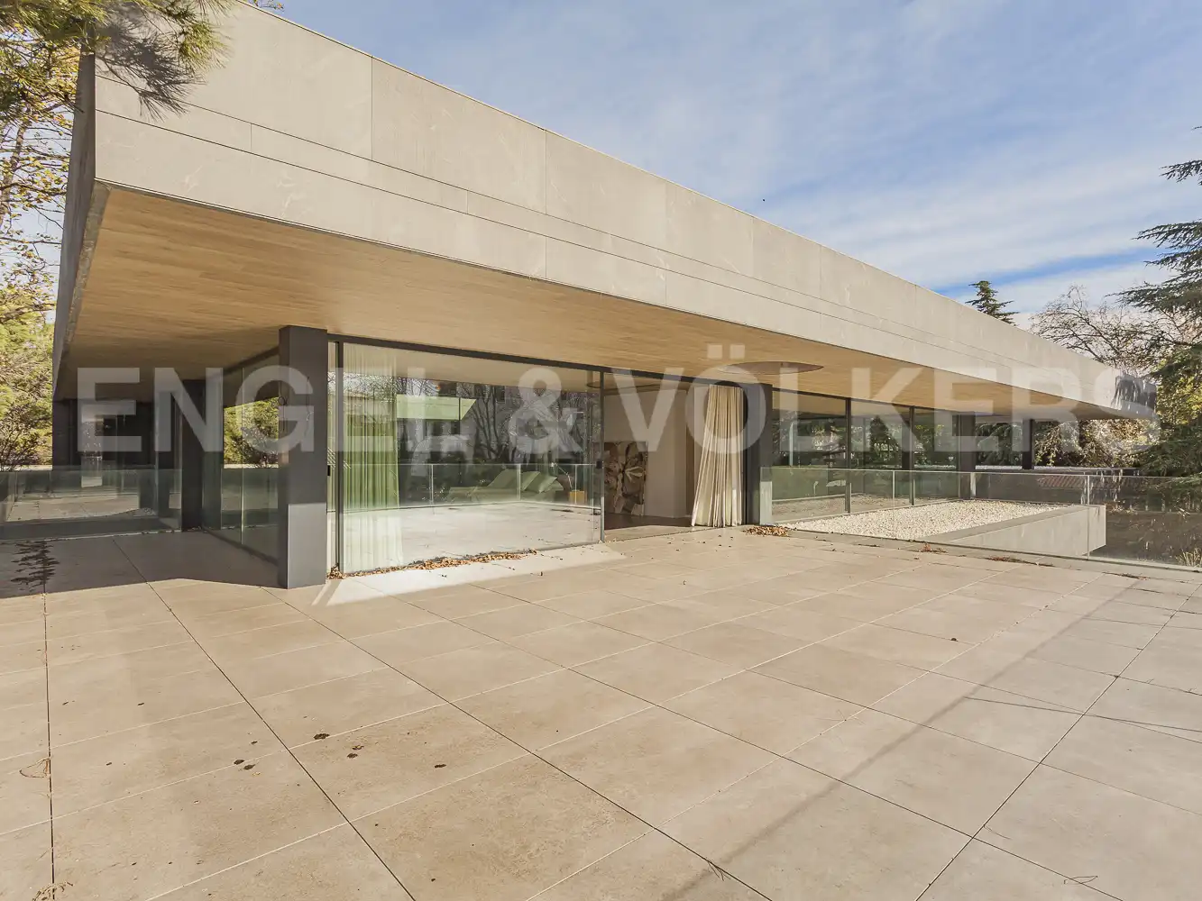 Vista exterior de Casa o xalet de lloguer en Sant Cugat del Vallès amb Aire condicionat, Calefacció i Jardí privat