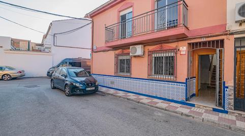 Foto 2 de Casa adosada en venda a Calle Mariana Pineda, Polideportivo, Alhendín