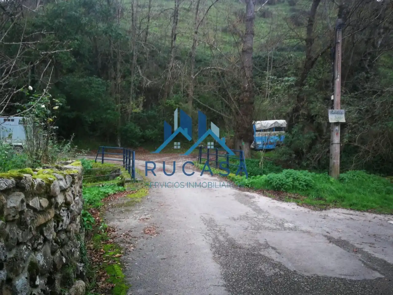 Casa adosada en venta en Barrio Villasuso, Cieza (Cantabria)