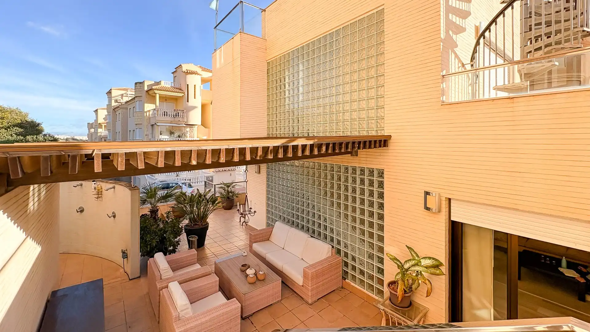 Terraza de Casa o chalet en venta en Guardamar del Segura con Aire acondicionado, Jardín privado y Terraza