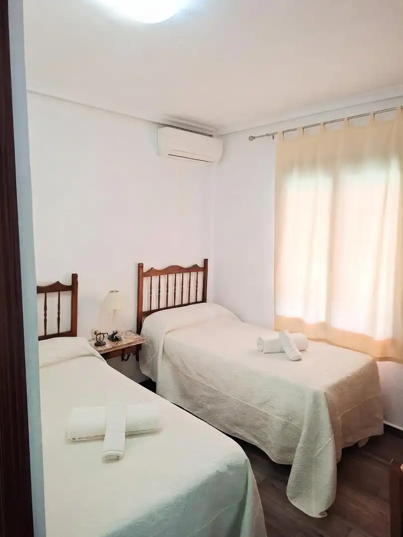 Habitación de Edificio en venta en Villar del Rey