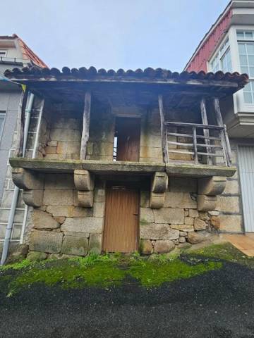 Casa-chalet en Venta en Esgos