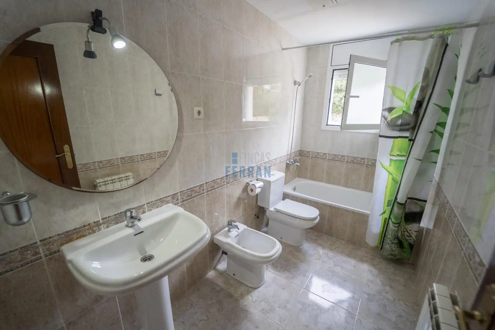 Bany de Casa o xalet en venda en El Vendrell amb Calefacció, Terrassa i Traster