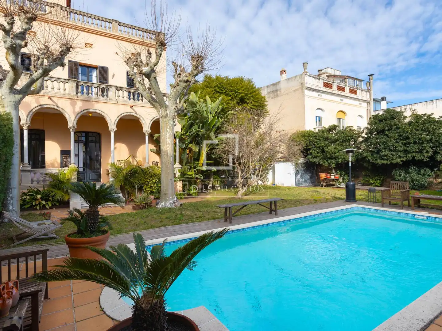 Chalet con terraza en venta en Nucli Urbà, imagen 2