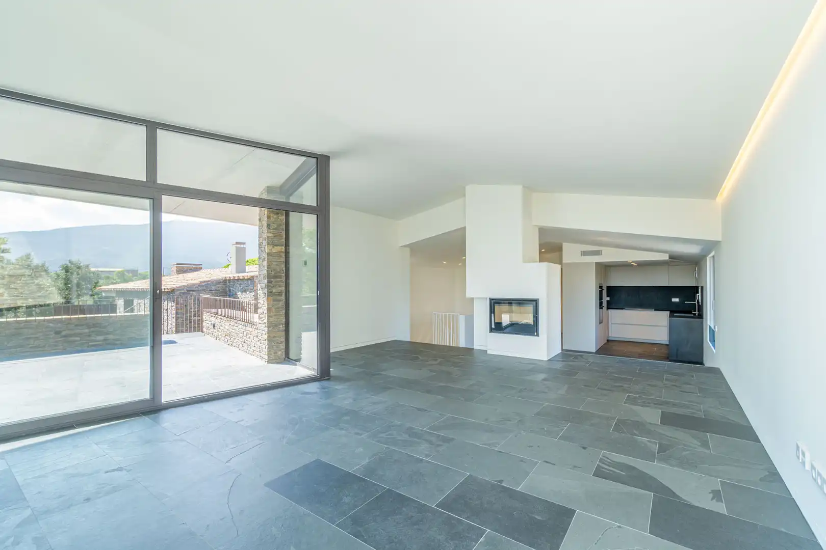 Wohnzimmer von Haus oder Chalet zum Verkauf in Cadaqués mit Klimaanlage, Heizung und Privatgarten