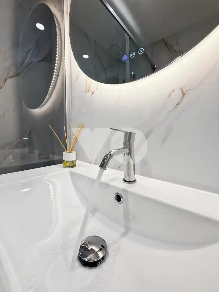 Badezimmer von Erdgeschoss zur Miete in Majadahonda mit Heizung, Privatgarten und Terrasse