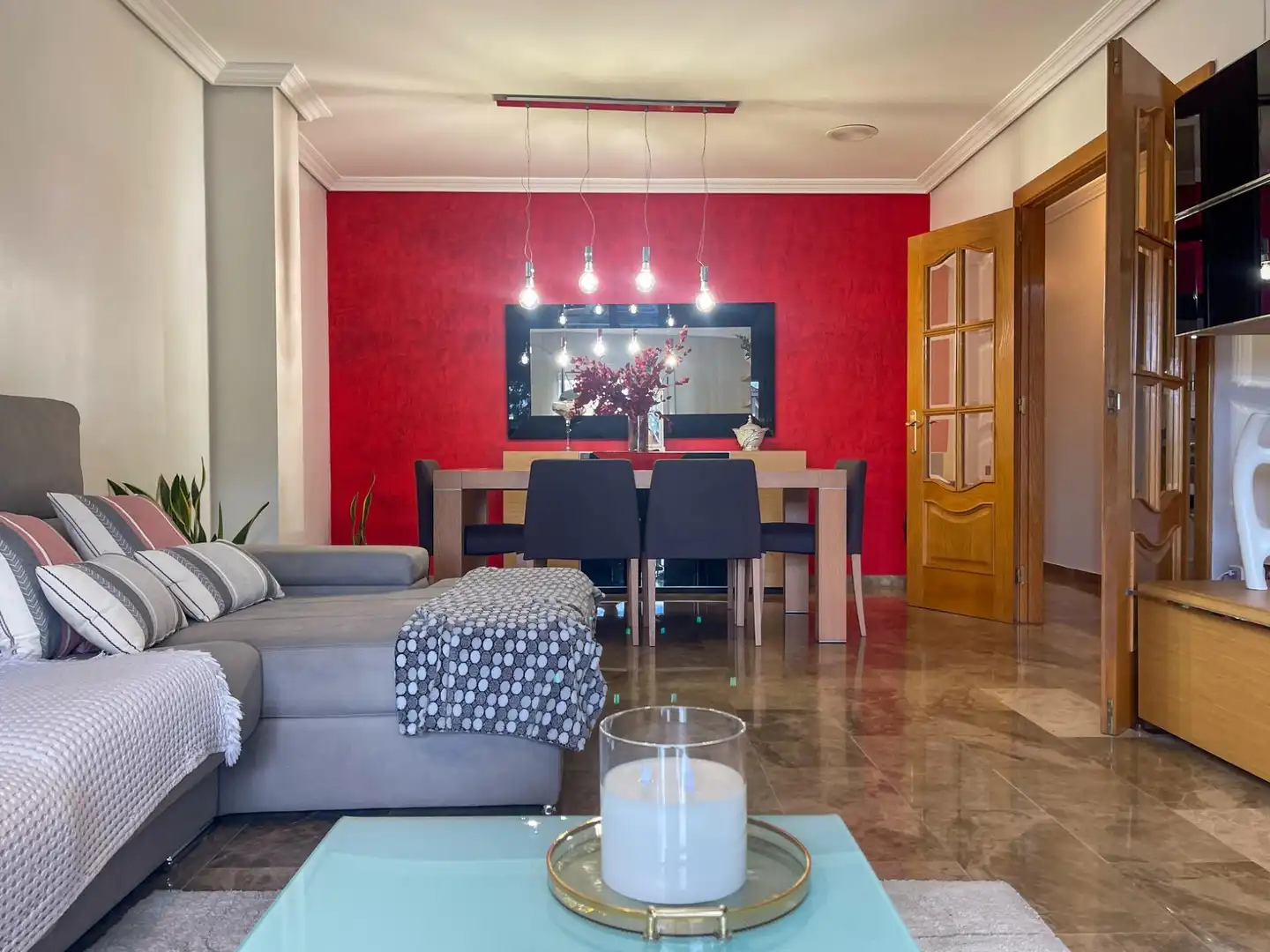 Flat for rent in Plaza JUAN GRANDIA, Requena