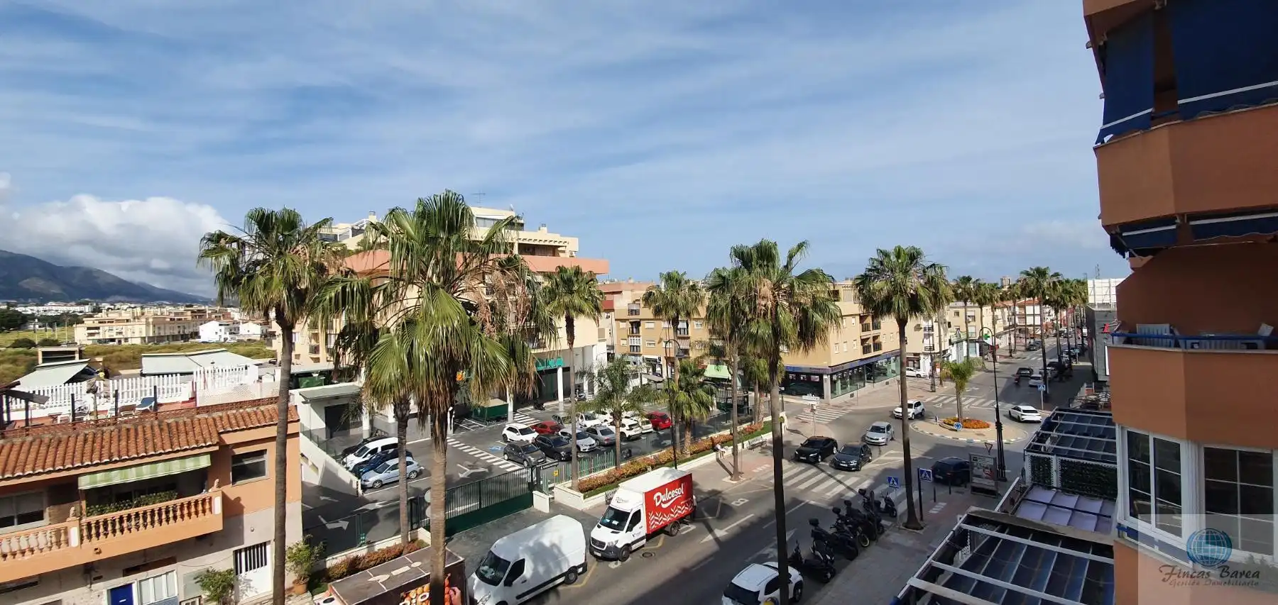 Vista exterior de Pis en venda en Mijas amb Terrassa
