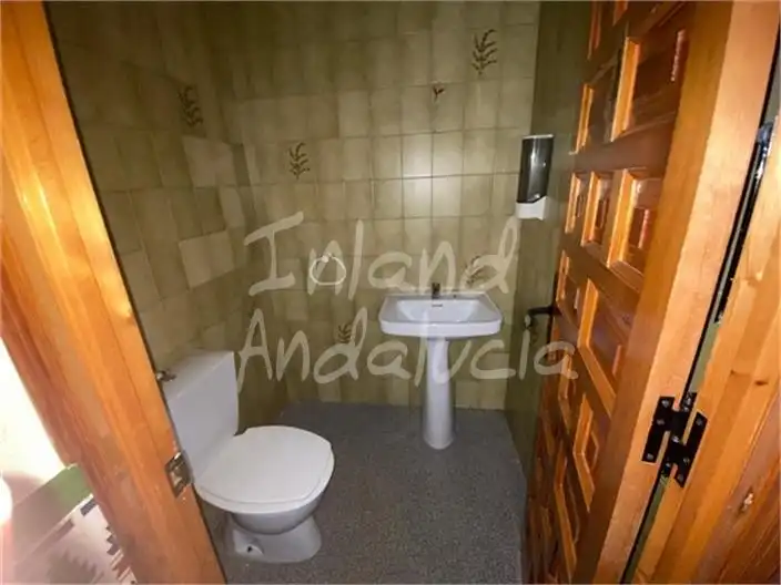 Bathroom of Commercial properties for sale in Alcalá la Real  with Air Conditioner