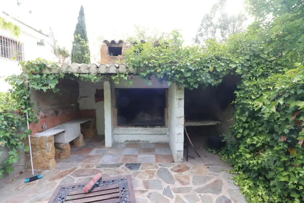 Casa rústica amb piscina en venda a Avinguda Bolot, imagen 17