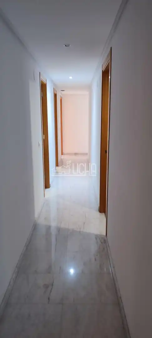 Piso en venta en Calle SAN VICENTE MARTIR, Arrancapins